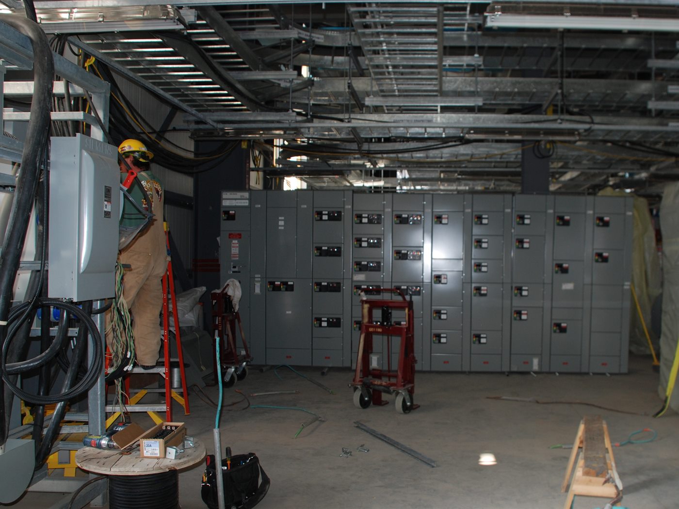 Motor Control Centre (MCC) Panel