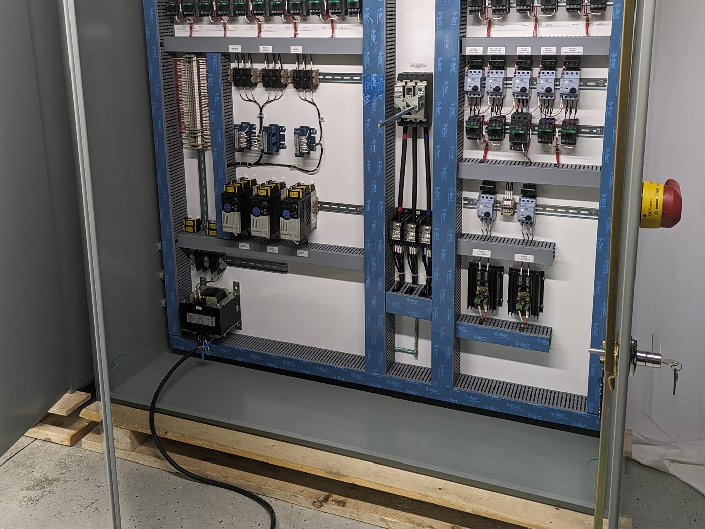 Indoor Vacuum Circuit Breaker Panel